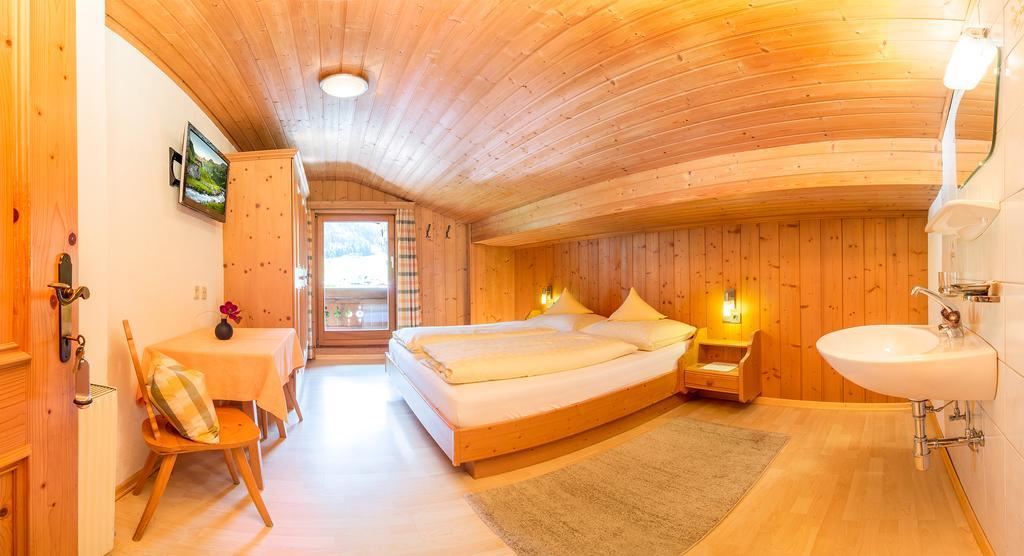 Haus Sonnenseit'N Hotell Neustift im Stubaital Eksteriør bilde
